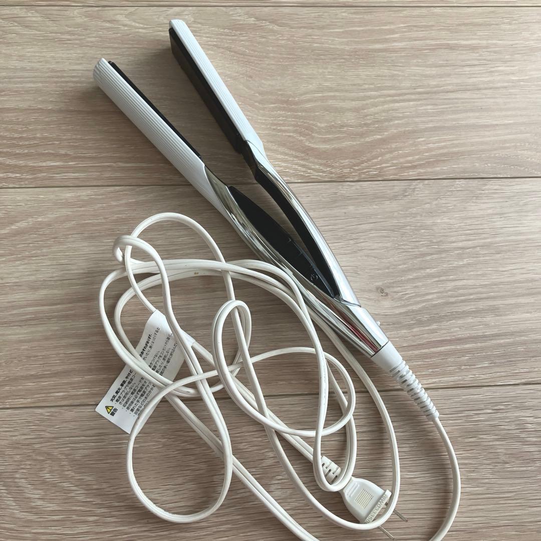 リファ　ヘアアイロン　ストレートヘアアイロン