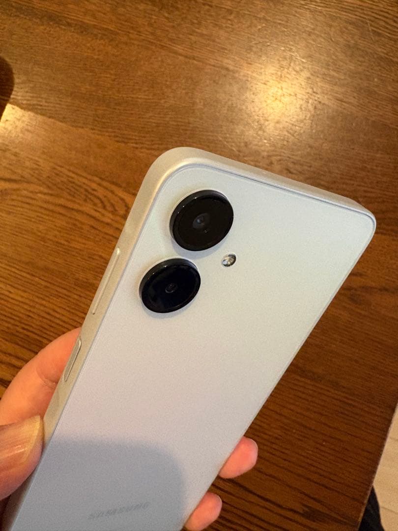 Galaxy A25 SIMフリー au購入 残債なし 初期化済み 美品 箱あり