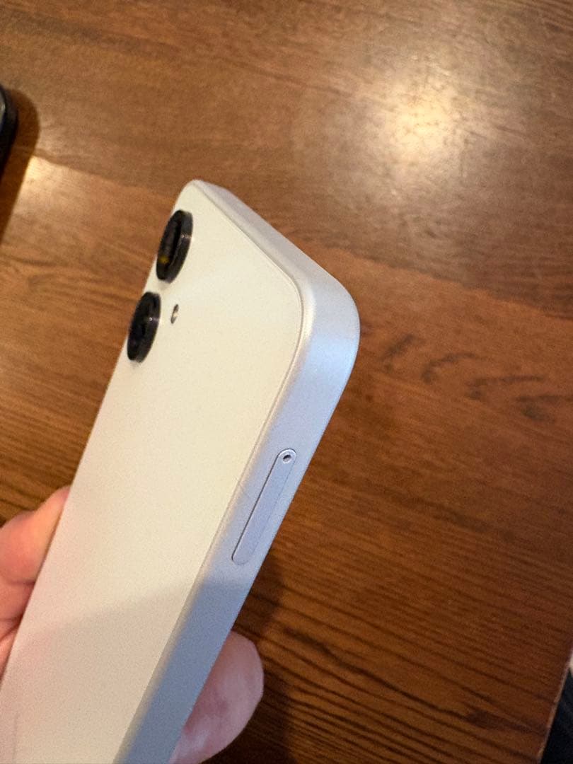 Galaxy A25 SIMフリー au購入 残債なし 初期化済み 美品 箱あり