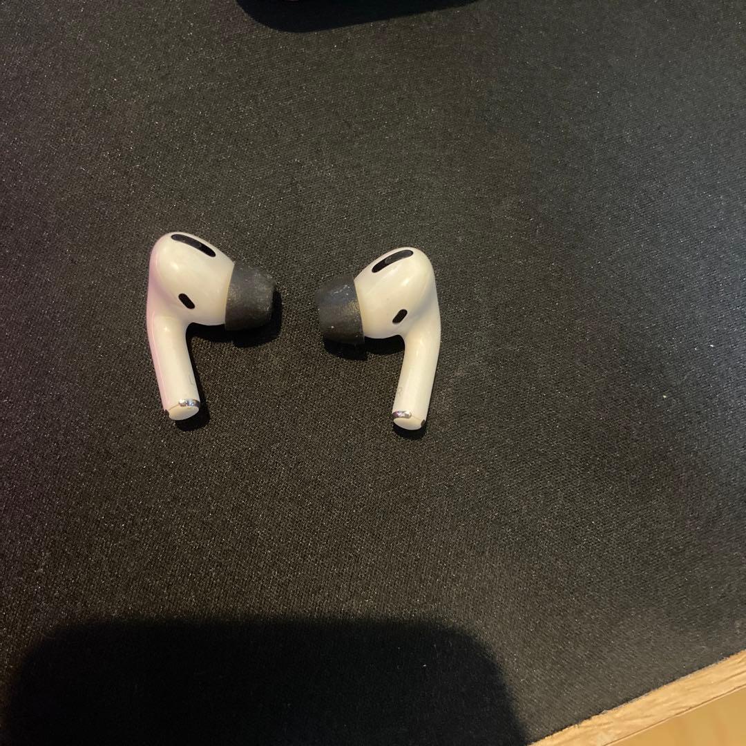AirPods Pro MWP22J/A(片耳状態悪)