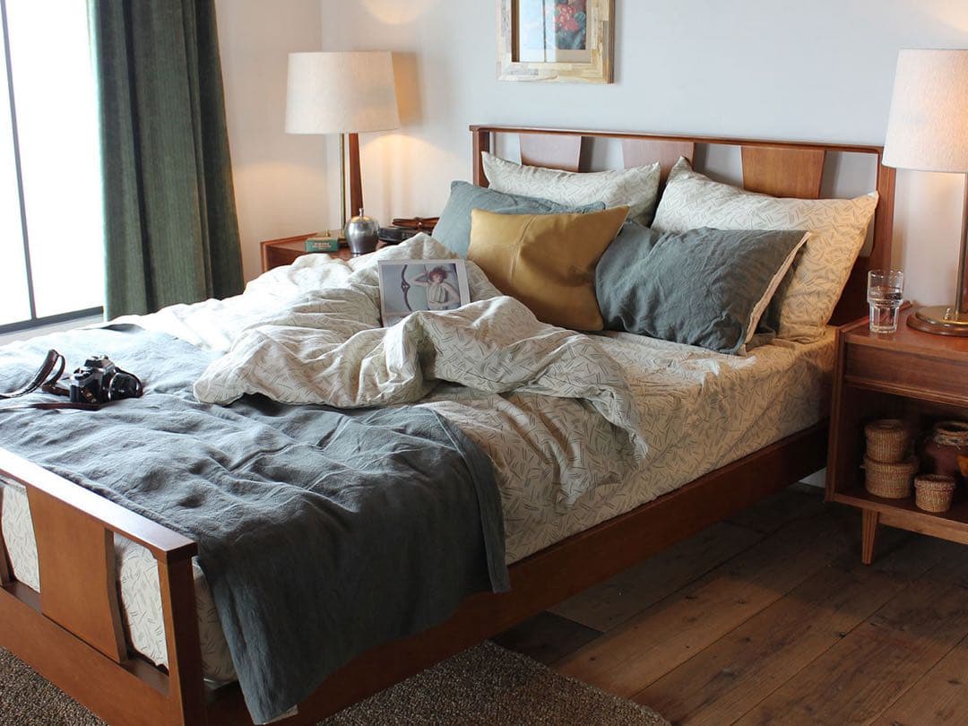 ACME Furniture BROOKS BEDダブル アクメファニチャー