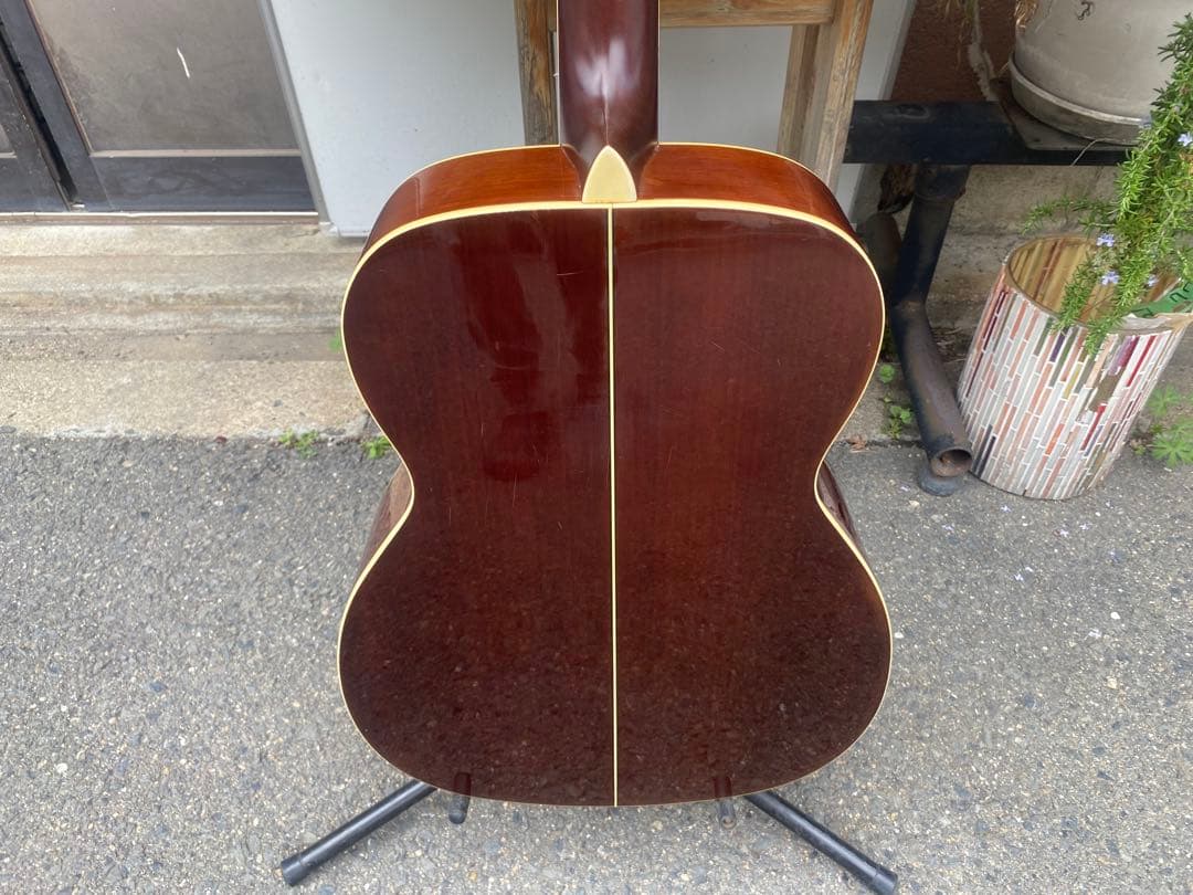 MORRIS MF-212 アコースティックギター　中古品