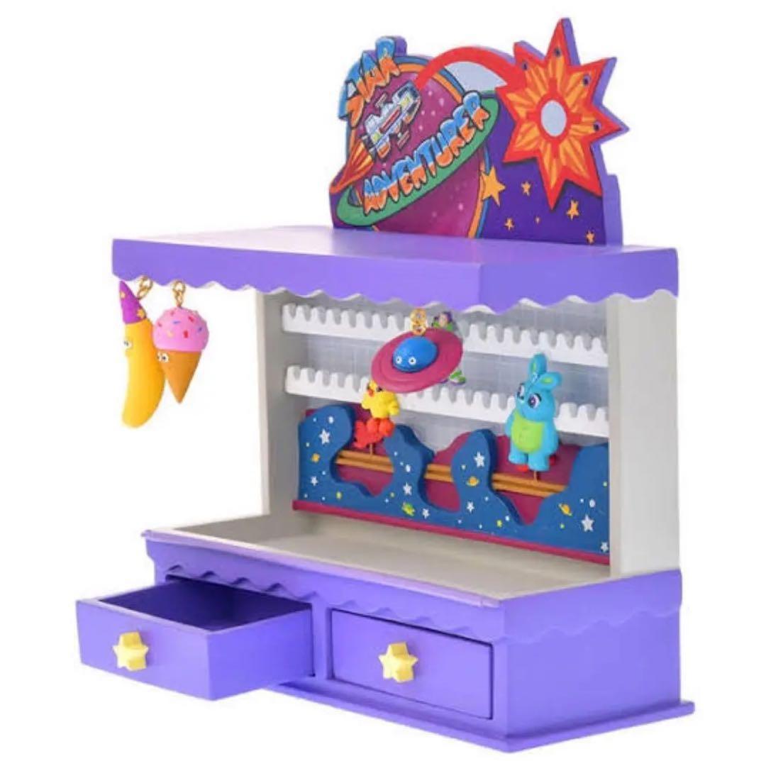 トイストーリー4 アクセサリースタンド ダッキー バニー ディズニーストア バズ