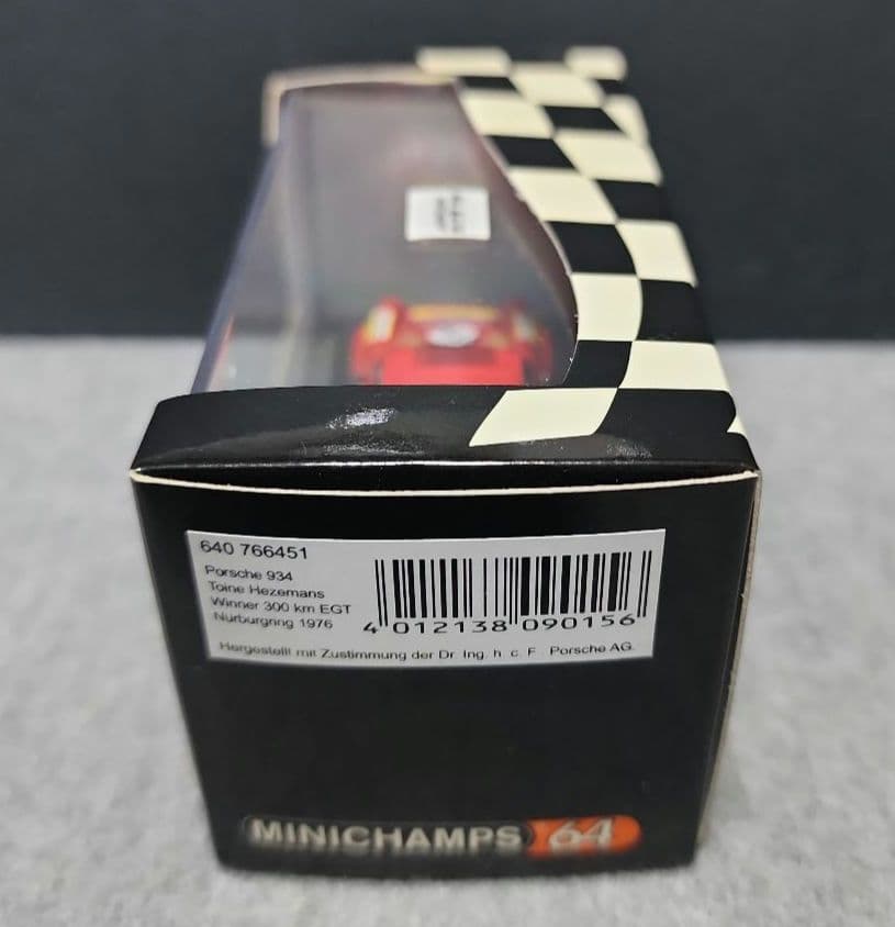 ミニチャンプス　1/64スケール ポルシェ（５台セット）