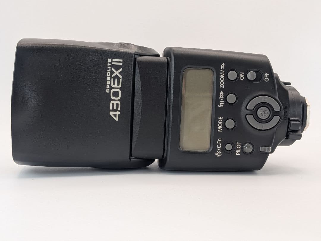 極美品◆世界最軽量◆Canon EOS Kiss X7 高性能ストロボ 単焦点付