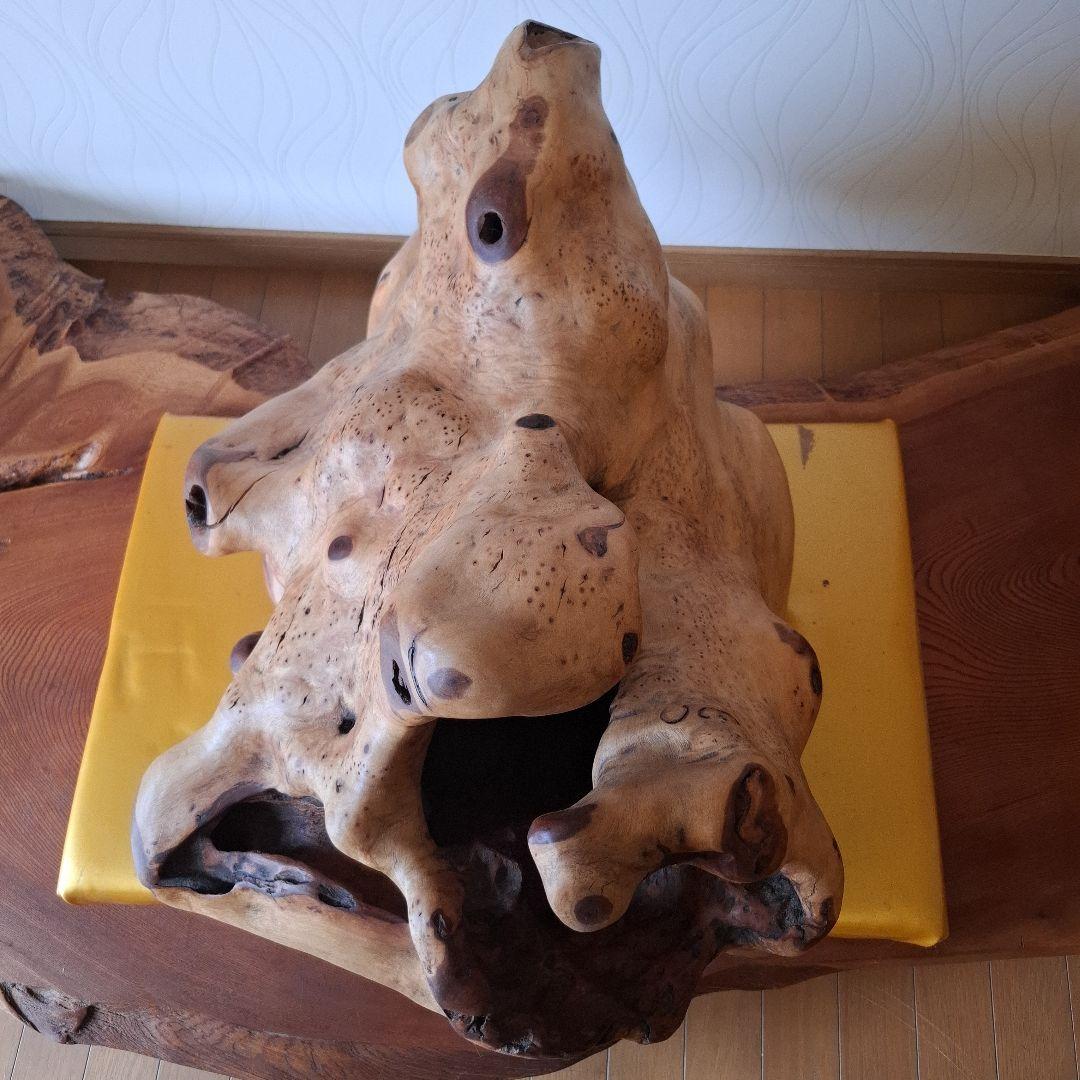 置物　オブジェ　楠の木株　祠ほこら　珍株　スマホスピーカー