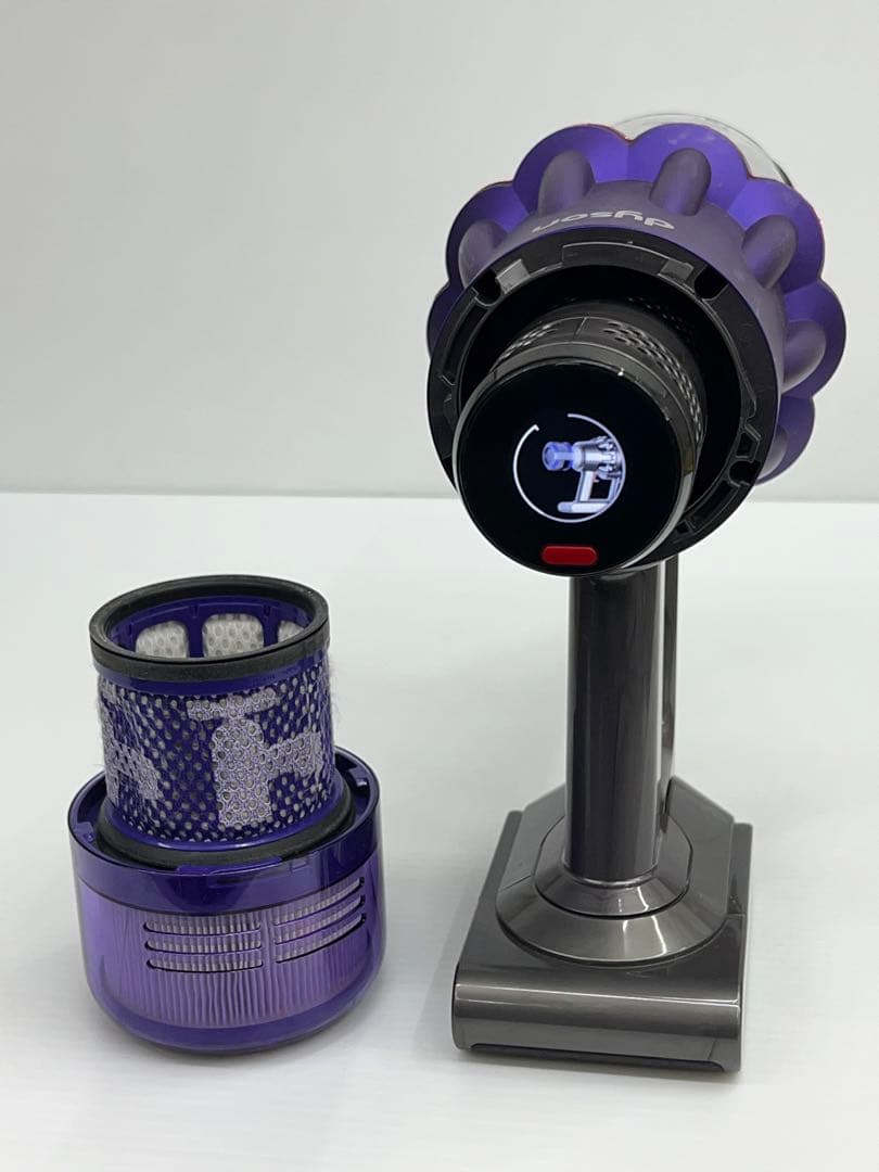 ダイソン　掃除機　dyson デジタルスリムV8 SV18 本体　バッテリー付き