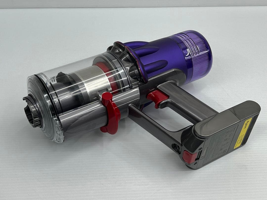 ダイソン　掃除機　dyson デジタルスリムV8 SV18 本体　バッテリー付き