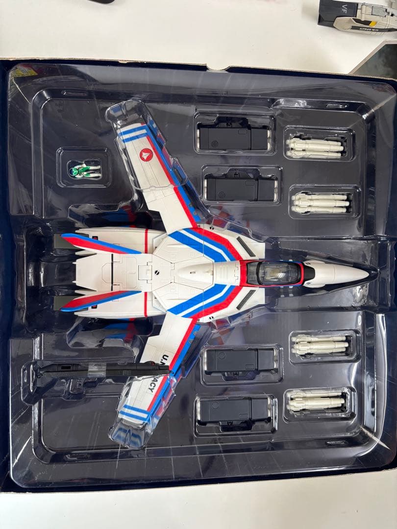 1:48 天使鳥 VF-1A+AP 森の偽装外甲 重装パックスーツ