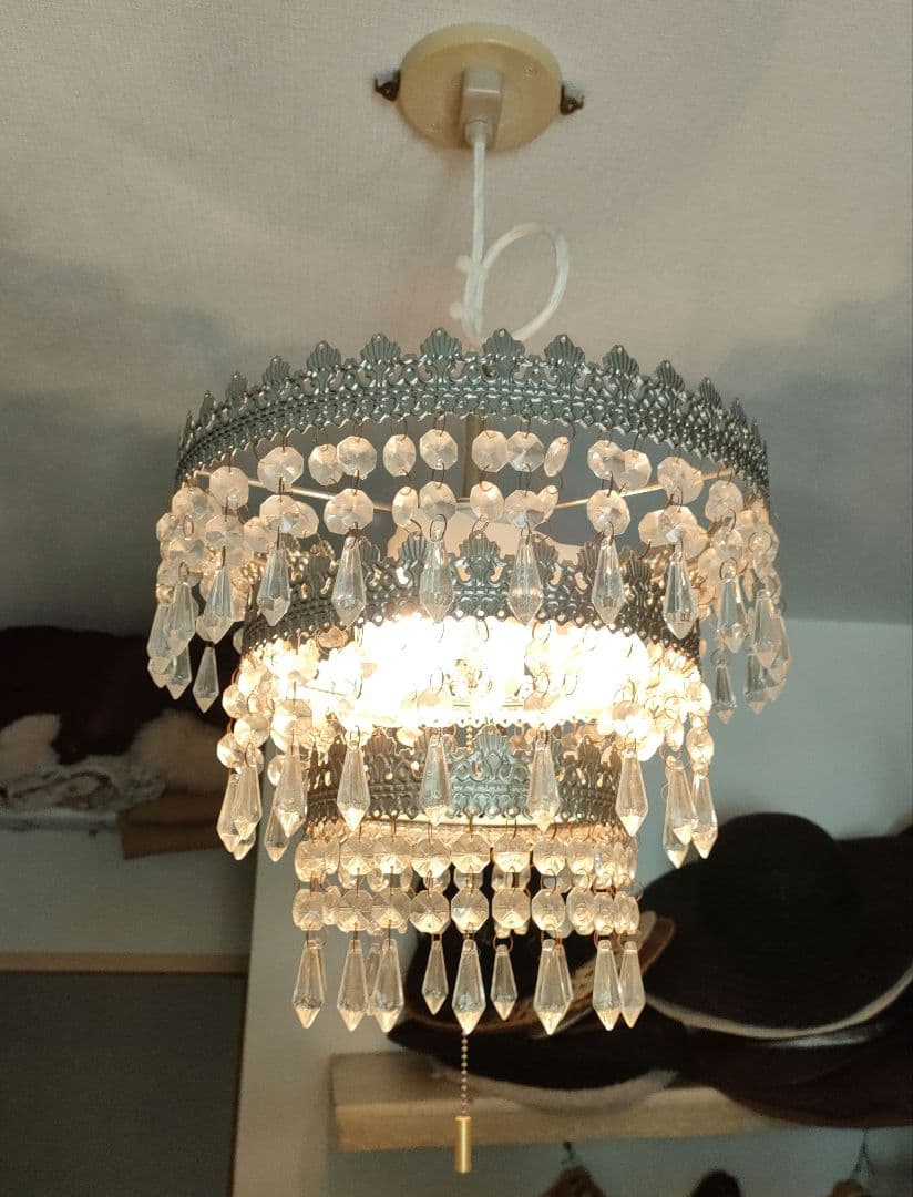 アンティークシャンデリア 小型 可愛い 幻想的