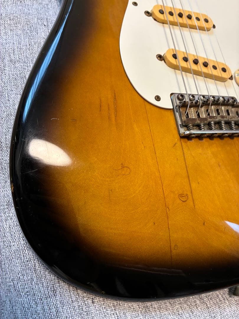 Fender Japan ST57-55 Eシリアル