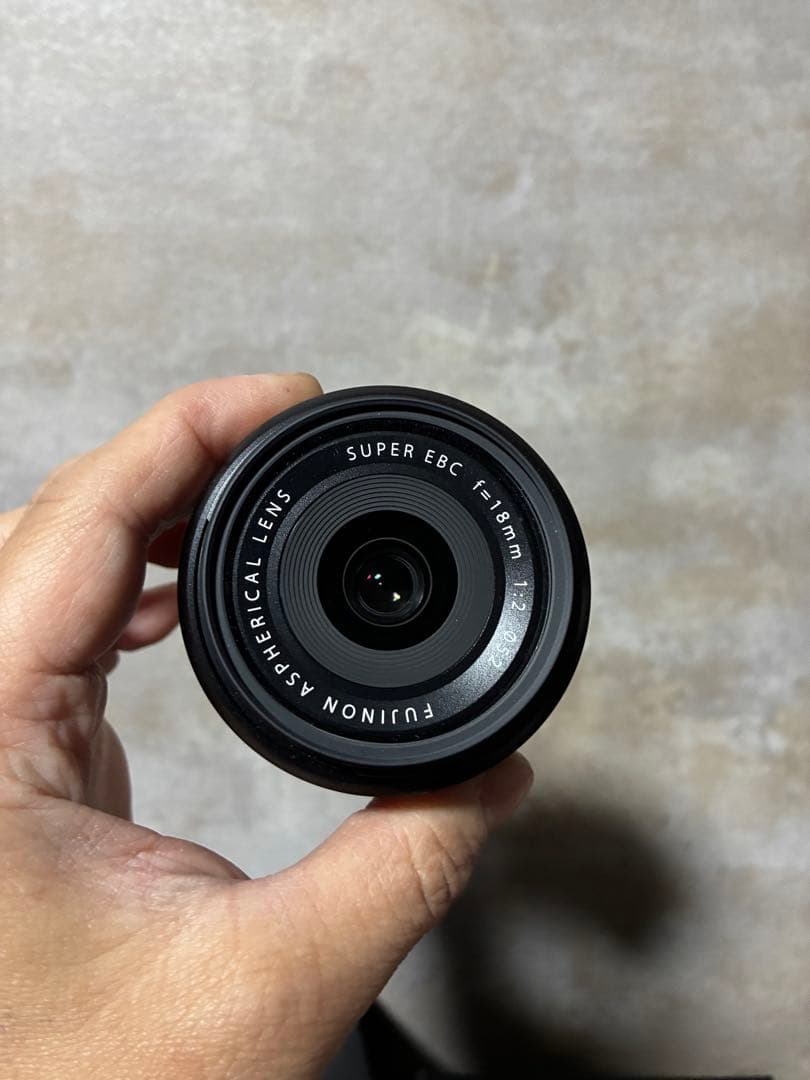 レンズ(単焦点) FUJINON XF18mmF2 R / FujiFilm