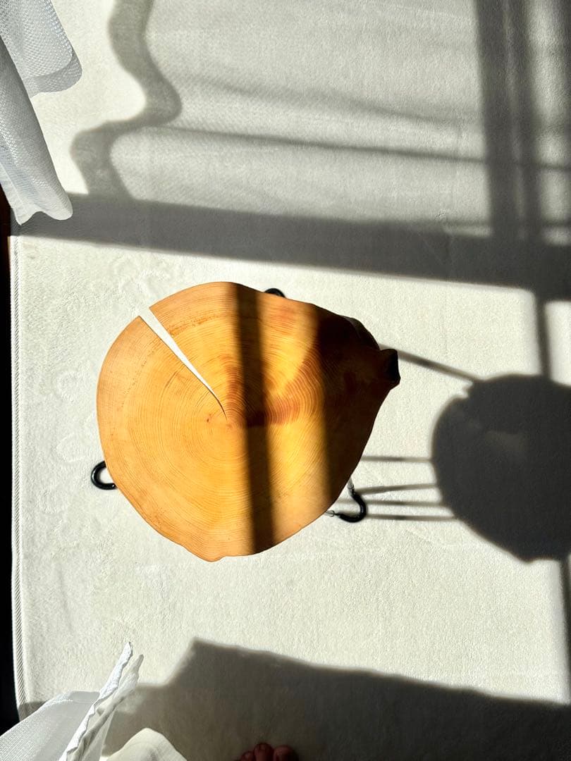 ミニ　コーヒーテーブル　サイドテーブル　天然木　一枚板(k014)一点もの