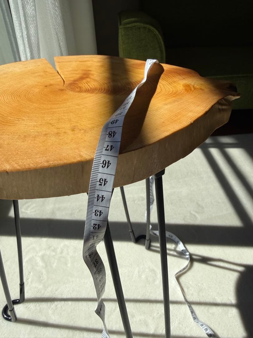 ミニ　コーヒーテーブル　サイドテーブル　天然木　一枚板(k014)一点もの