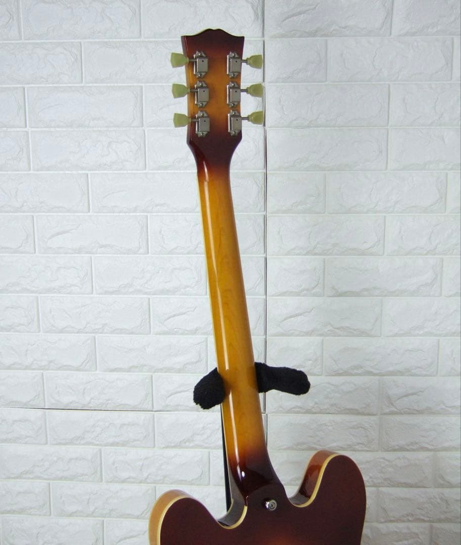 Tokai ESスタイル セミアコースティックギター