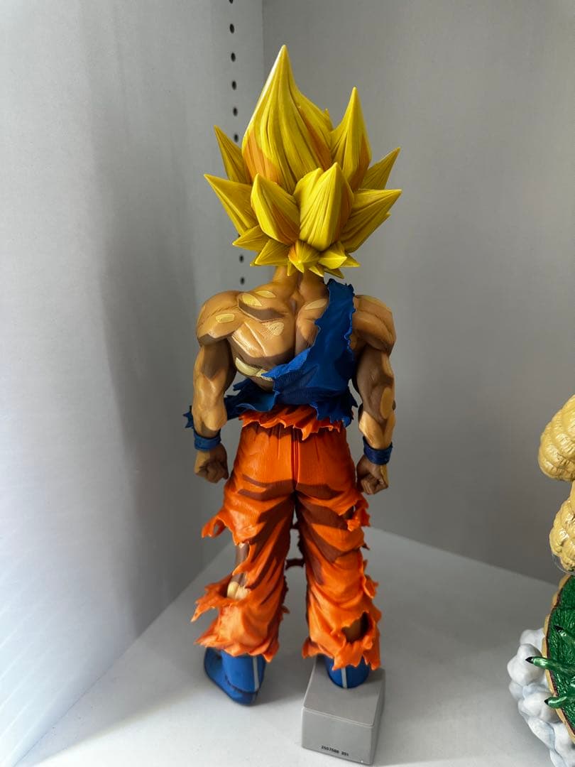 ドラゴンボール フィギュアセット 孫悟空 ベジータ シェンロン