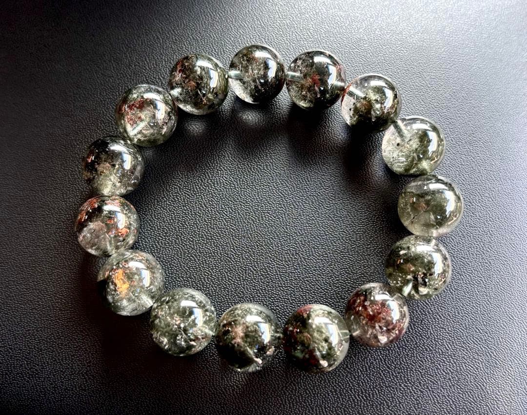 夢幻品質　超秘蔵放出　無限の生命と大いなる財運を象徴する守護石　幻の龍神庭園水晶