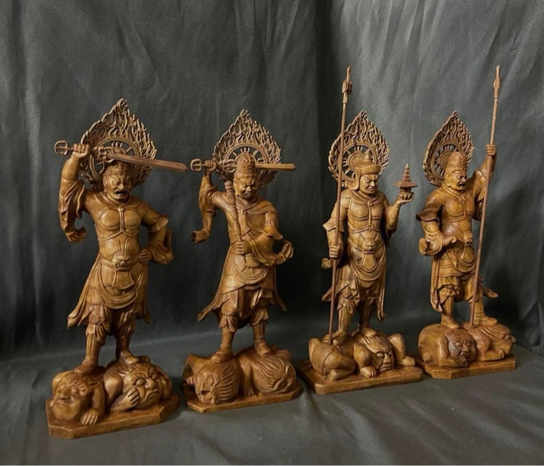 総柘植材　仏教工芸品　時代彫刻　一刀彫　極上彫　木彫仏像　四天王立像