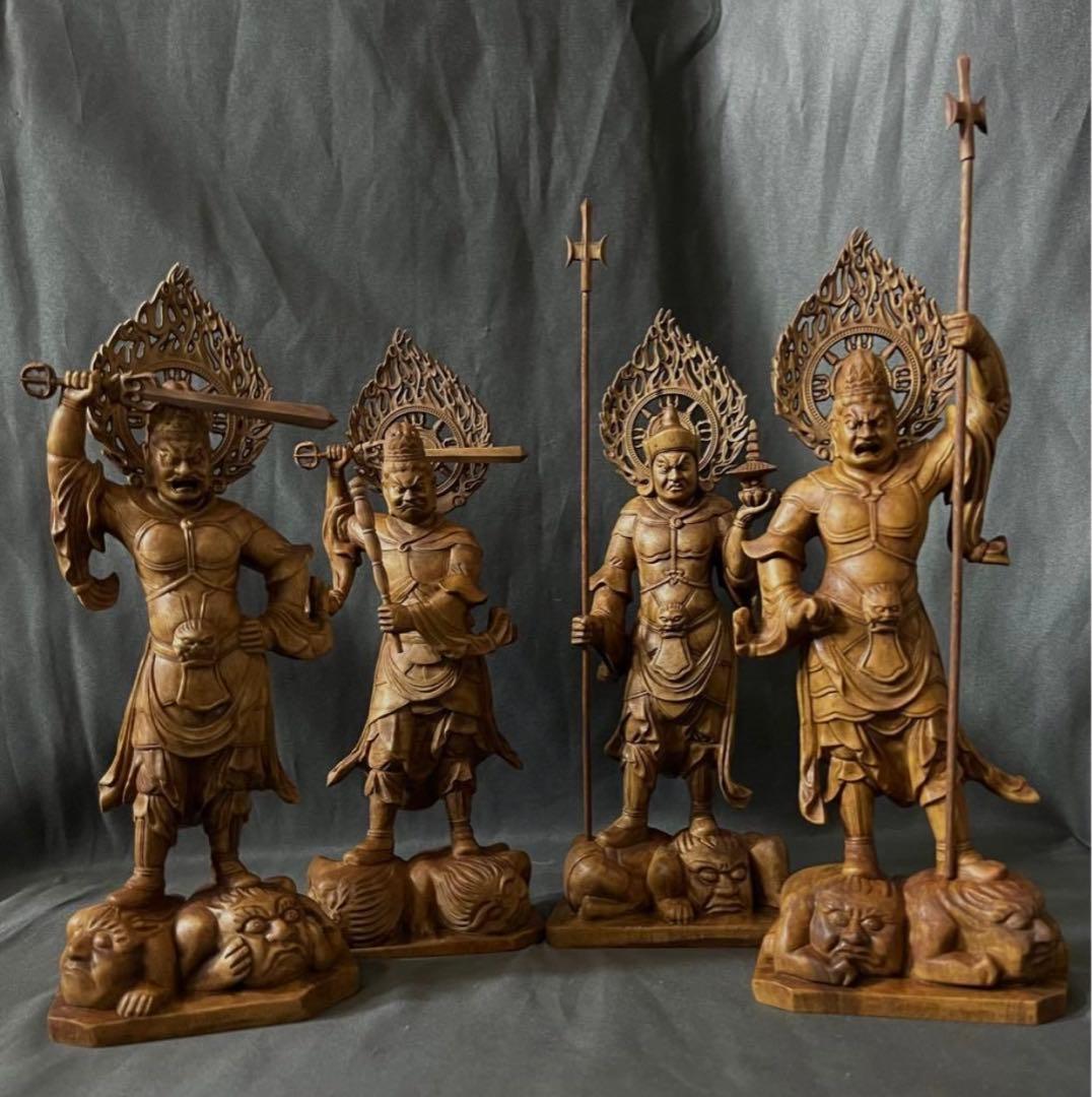 総柘植材　仏教工芸品　時代彫刻　一刀彫　極上彫　木彫仏像　四天王立像