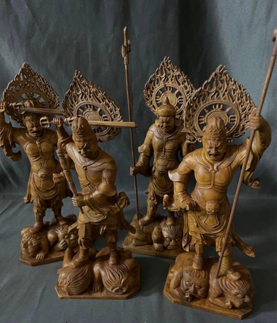 総柘植材　仏教工芸品　時代彫刻　一刀彫　極上彫　木彫仏像　四天王立像