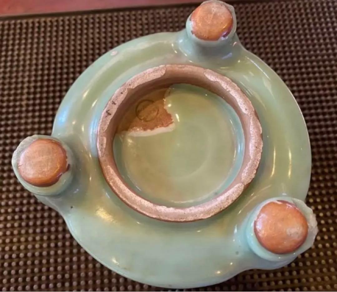 アンティーク・訳あり・青磁三脚香炉・白磁剣山付　２点セット レア