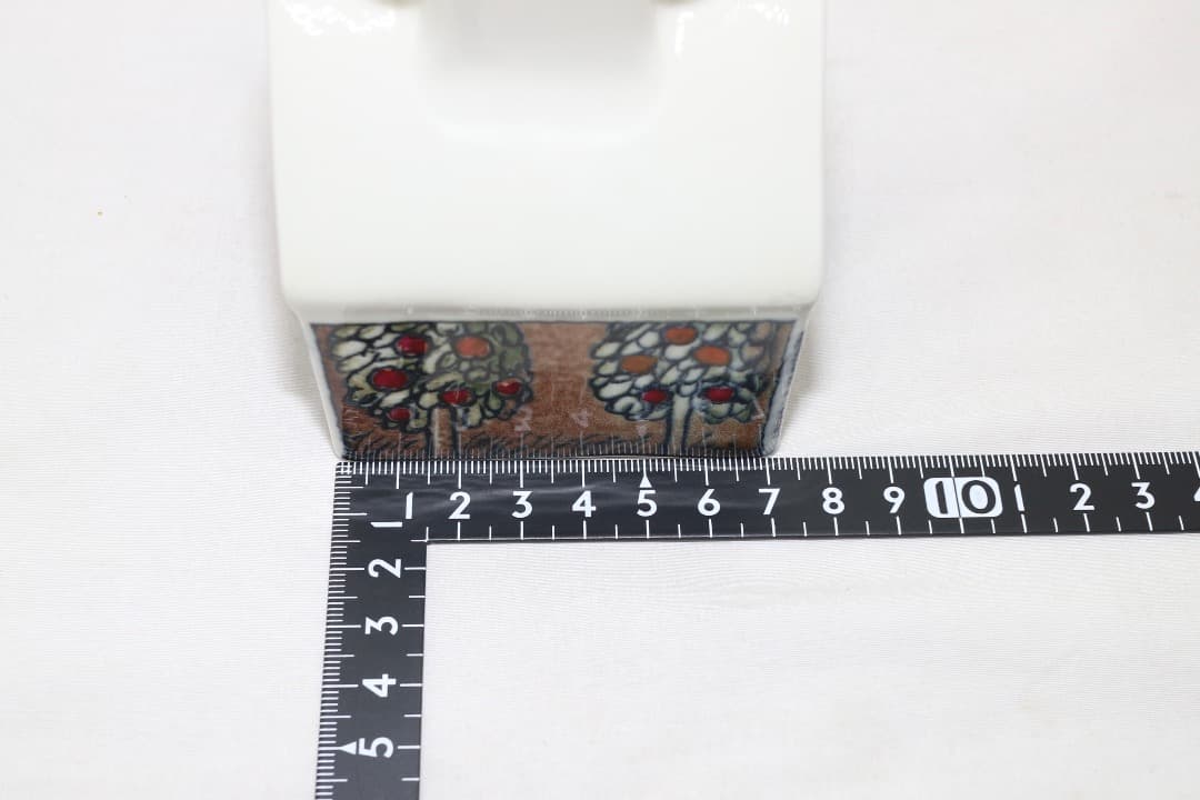 ARABIA アラビア ヘルヤ キャンドルホルダー Talo 果実の樹 ①