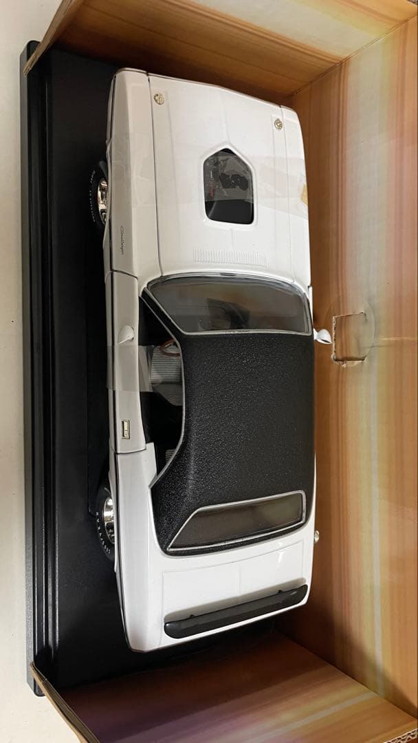 ミニカー 1970 Challenger R/T American Muscle