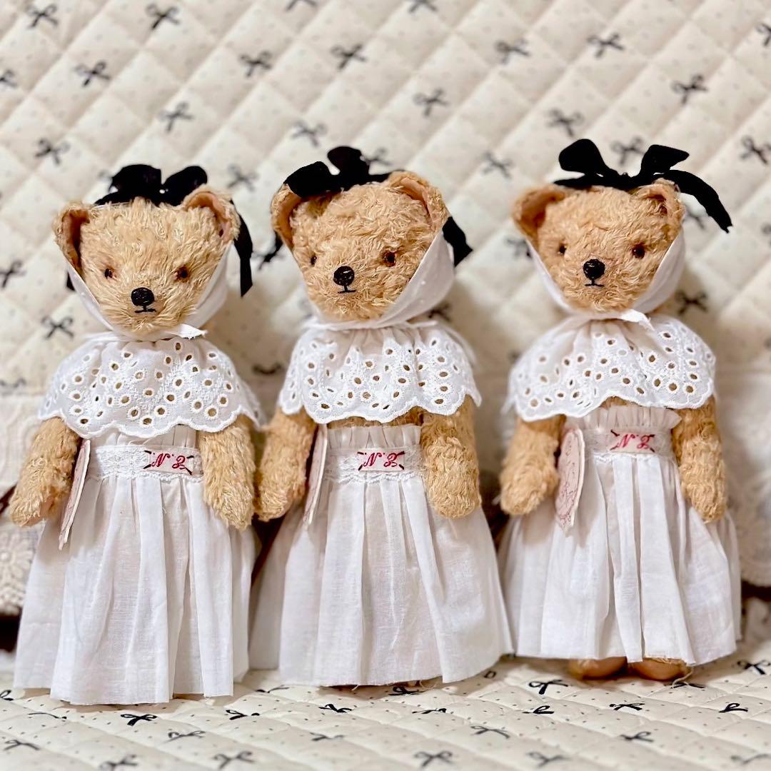 愛に溢れたくまさん テディベア アーティストベア 海外作家様 ハンドメイド 置物