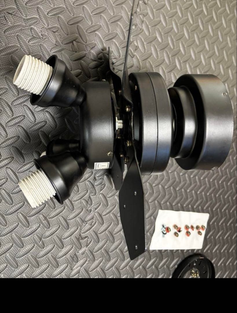 【3月13日まで限定値下げ】LOWYA 4灯シーリングファン　ブラウン＆ブラック