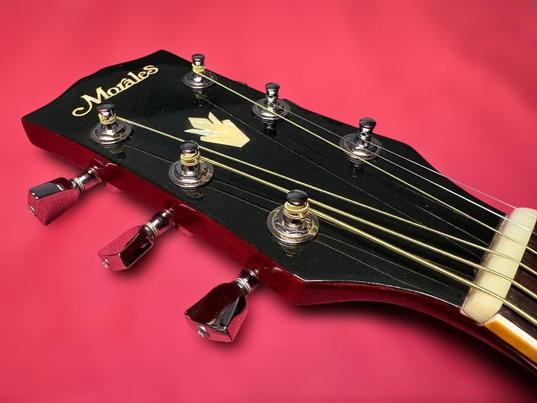 ★全音楽器ブランド・モラレス・ハミングバードモデルがこれだ！ 超激鳴・超美品★