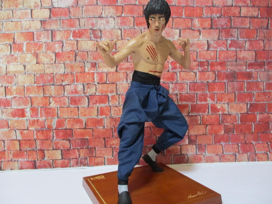 エンターベイ　ENTERBAY　ブルースリー　李小龍　燃えよドラゴン