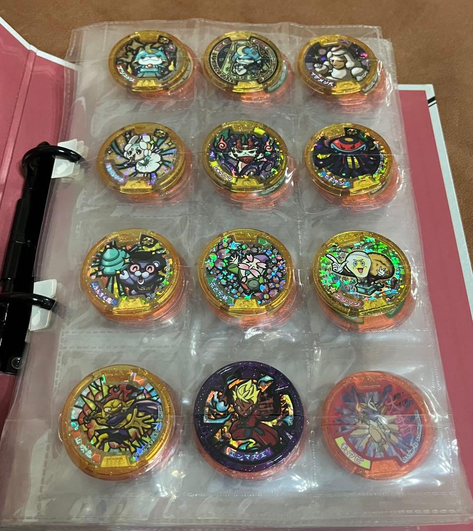 妖怪ウォッチ DXセット バインダー付き　妖怪メダルまとめ売り　メダル1081枚