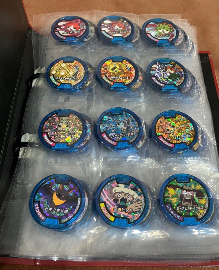 妖怪ウォッチ DXセット バインダー付き　妖怪メダルまとめ売り　メダル1081枚