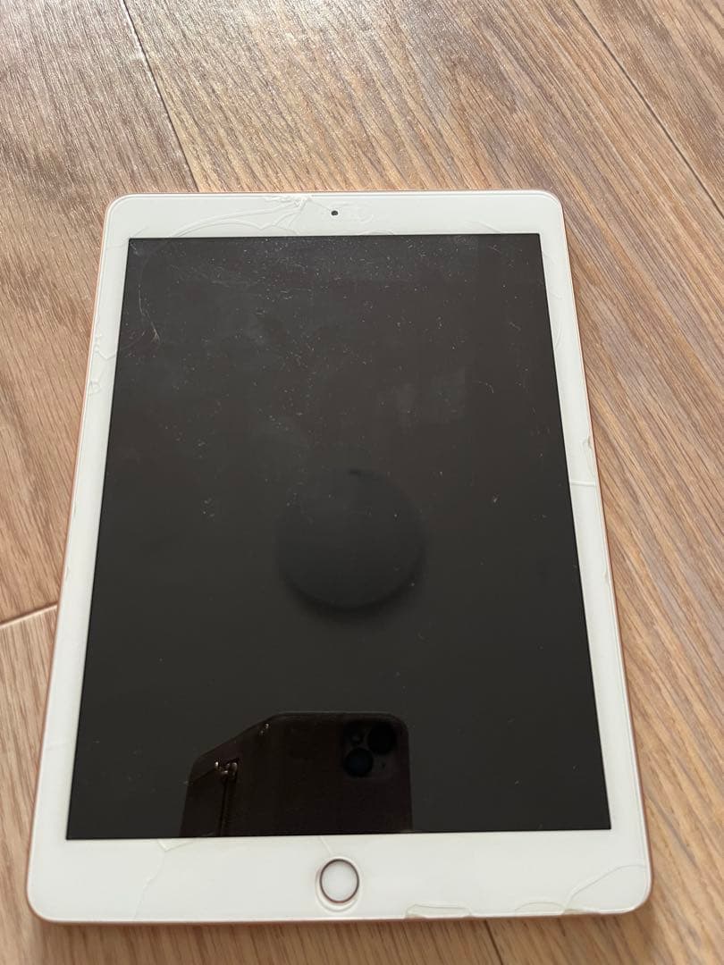 Apple iPad (第6世代) ローズゴールド 32GB【匿名】箱付き