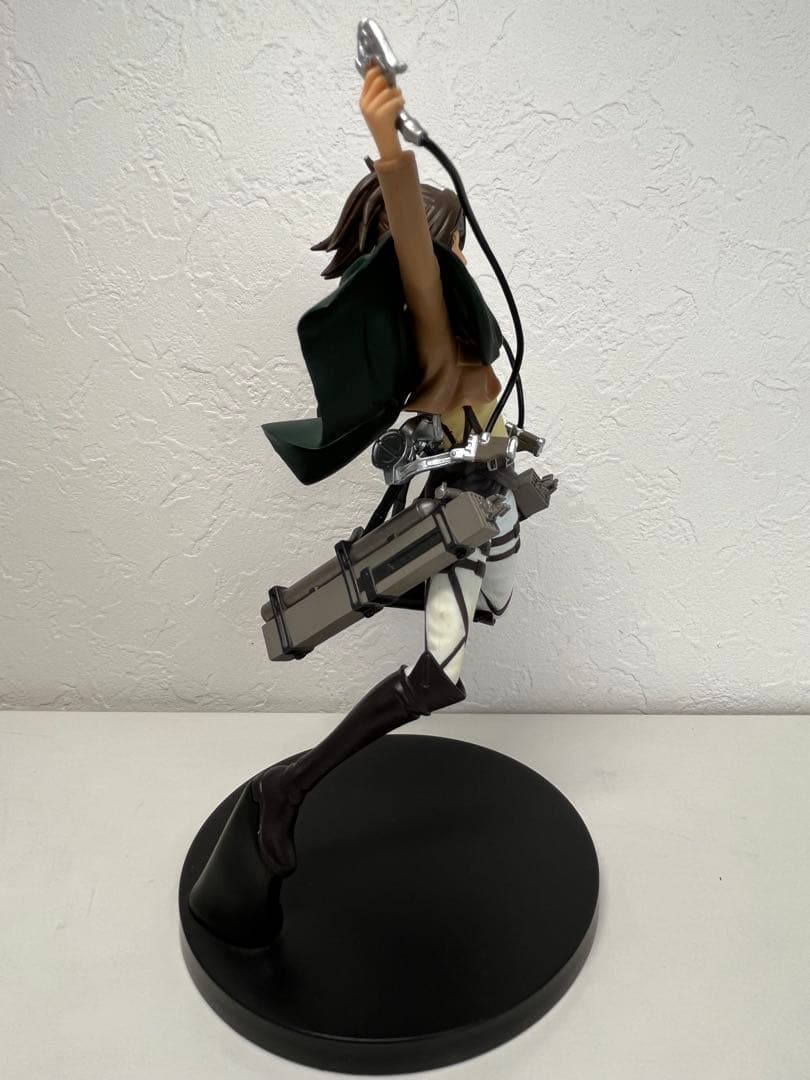 進撃の巨人 ハンジゾエ 立体機動 フィギュア