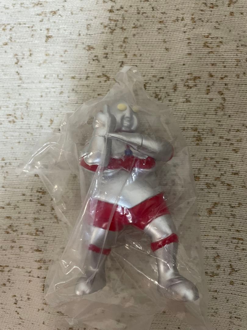 デブトラマン 4体コンプリート2セット8点です