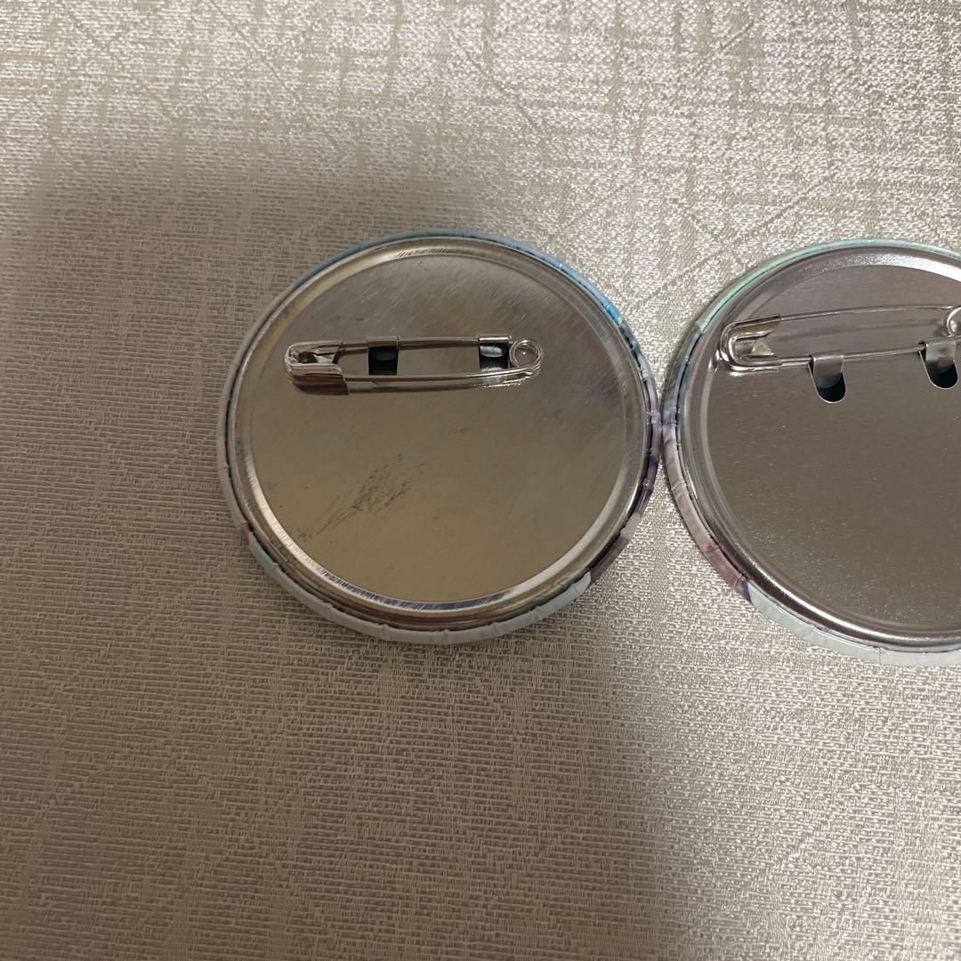 ユーリ!!! on ICE 缶バッジ　ヴィクトル　勇利