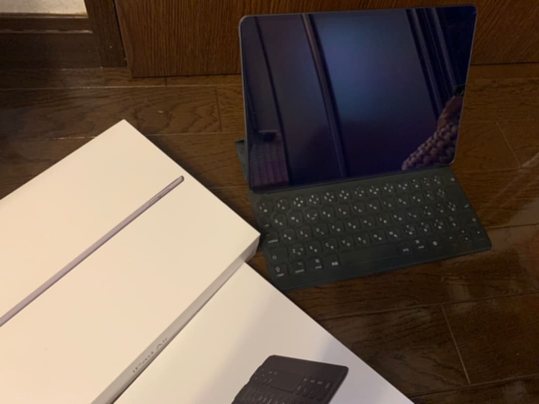 iPad Air WI-FI 64GB / smart keybord 保障付き