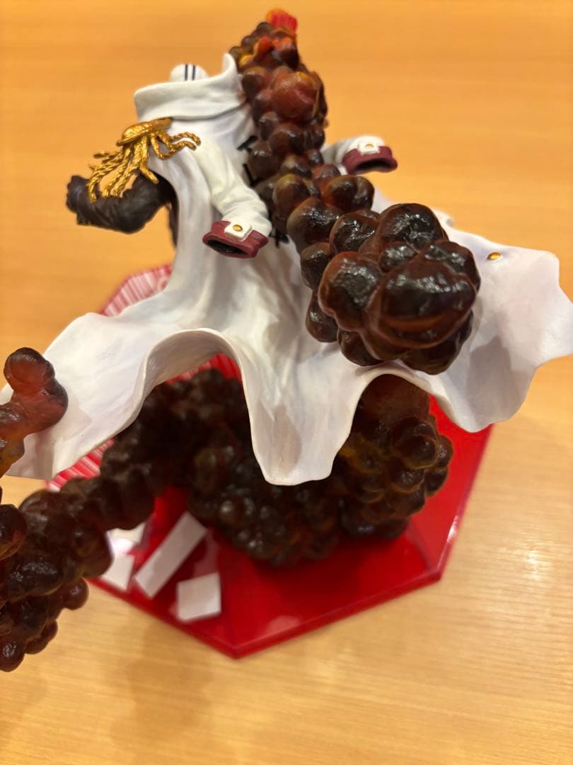 ワンピース　フィギュアーツZERO サカズキ　赤犬