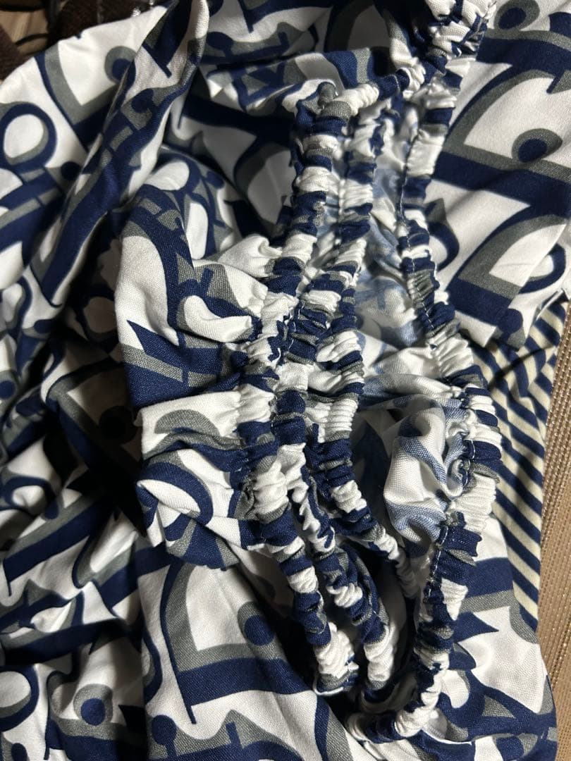 これからのシーズンにマッチした 総柄ベッドシーツと枕カバーの 3点セット！