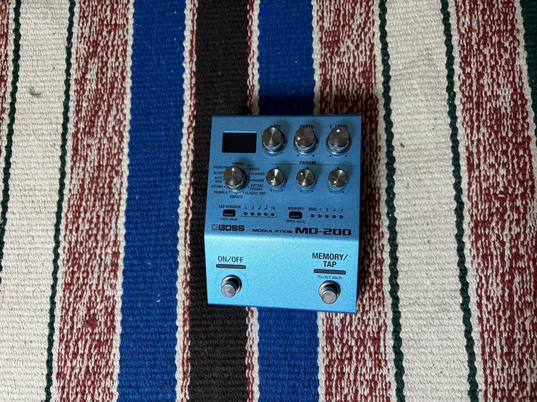 ギター BOSS MD-200