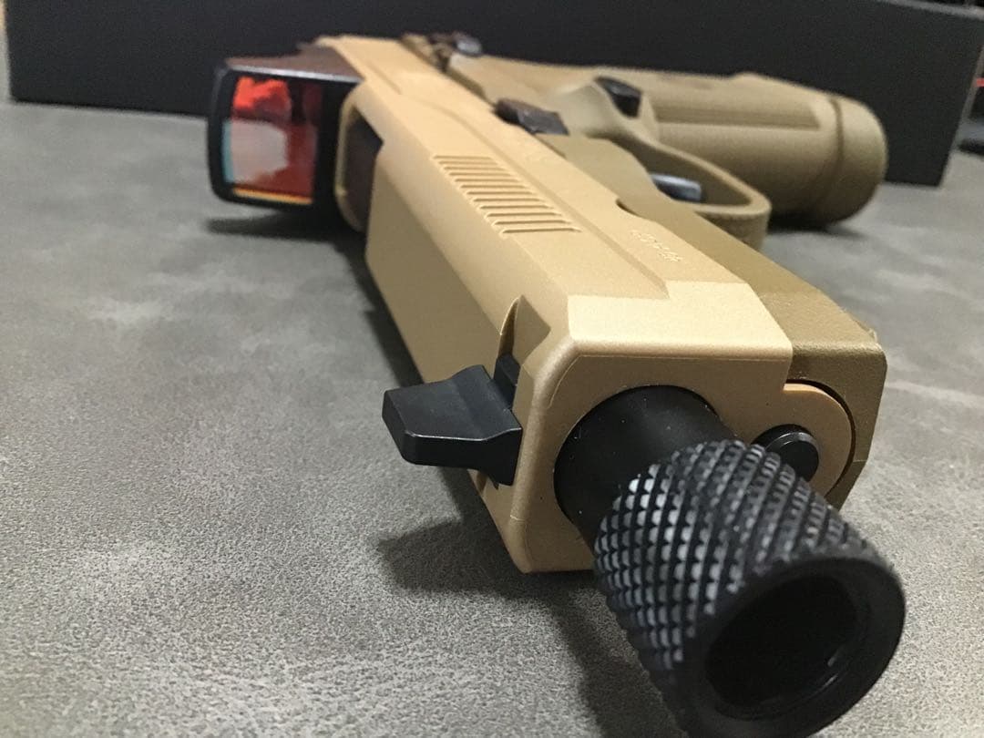 FNX-45 Tactical ガスガン フル装備品