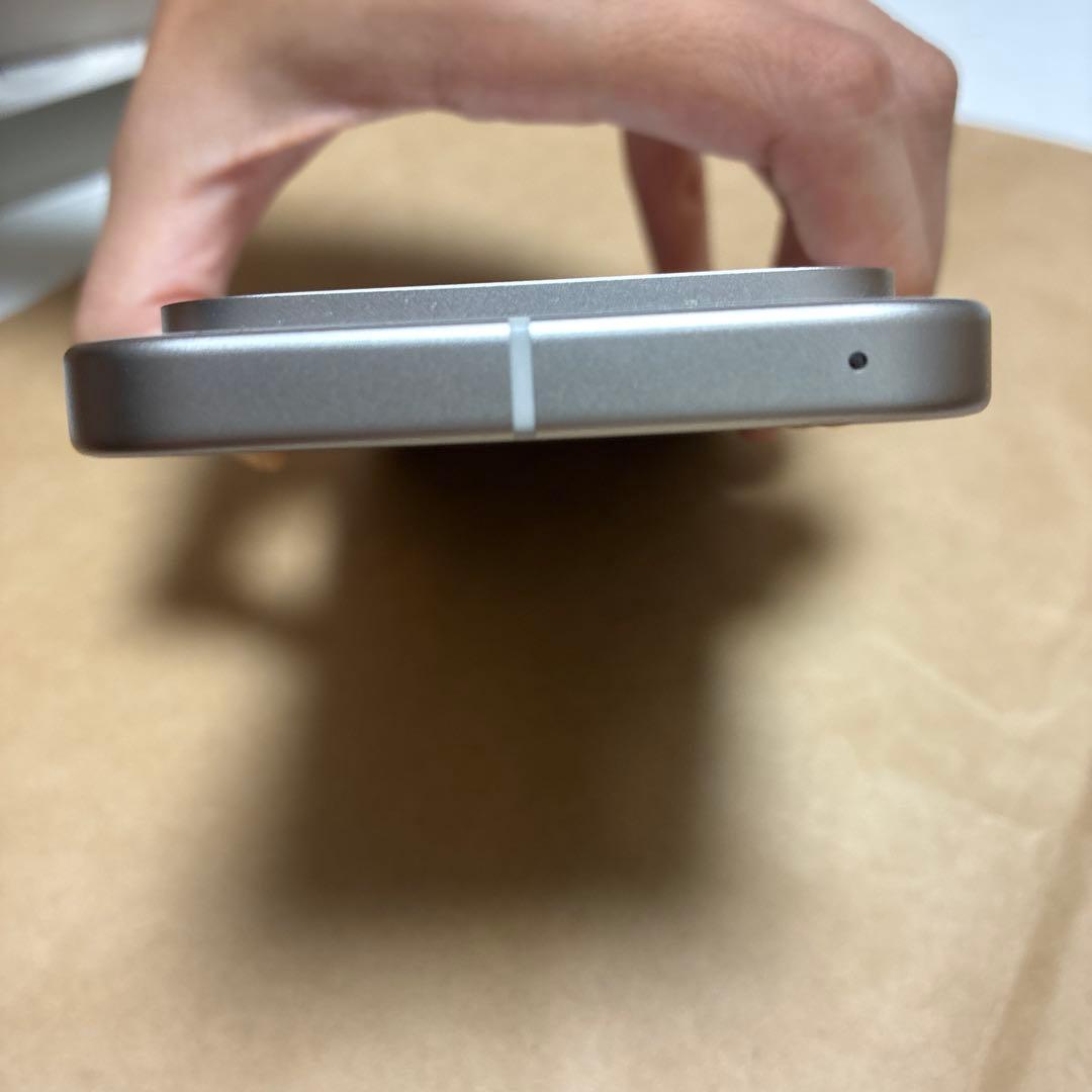 【未使用に近い】pixel9 箱　ケーブル付き