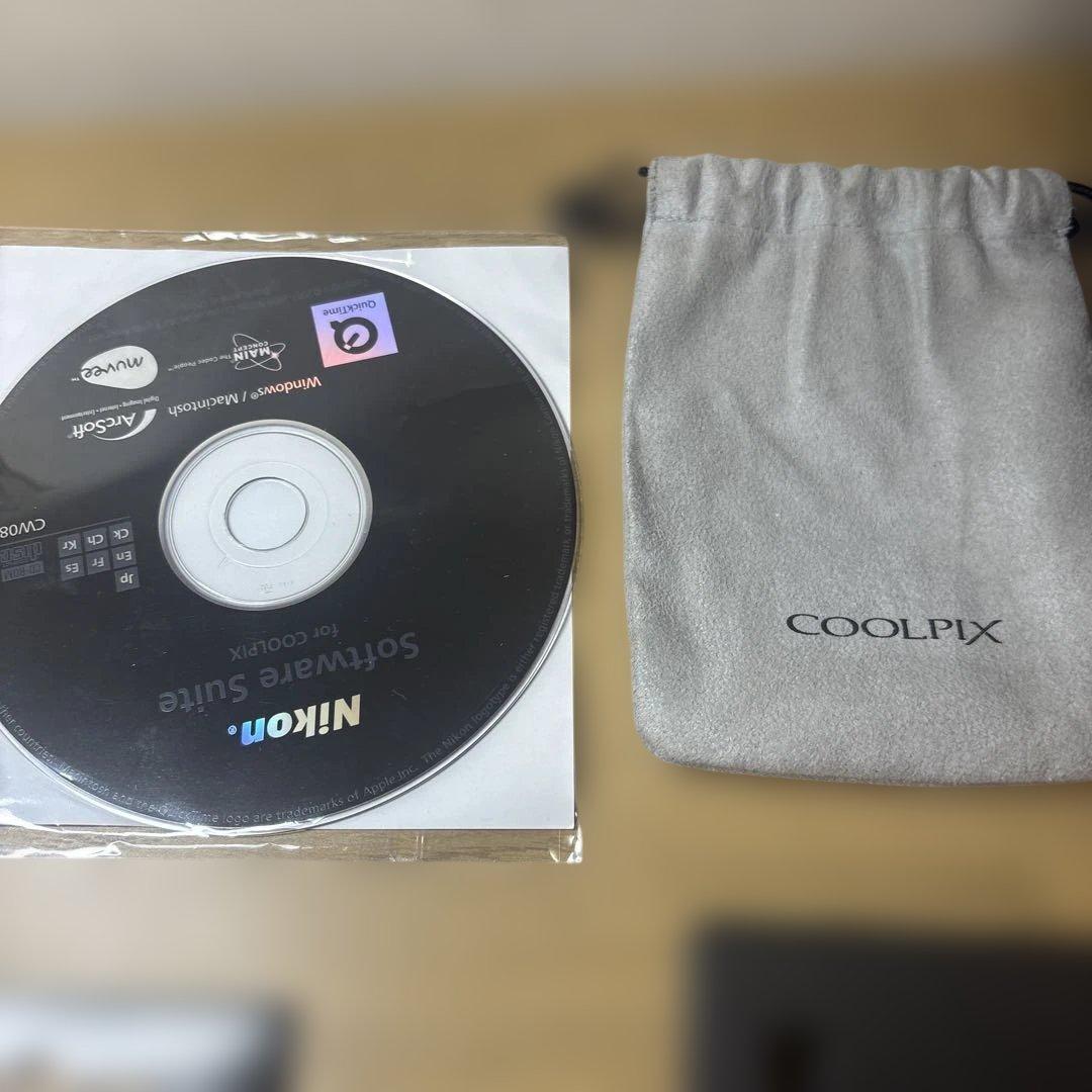 COOLPIX S640 Nikon 美品 完動品 SDカード2GB付き　ニコン