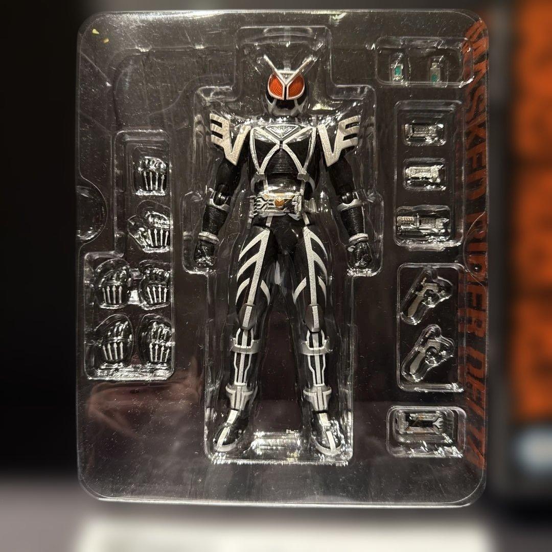 フィギュアーツ 仮面ライダーデルタ