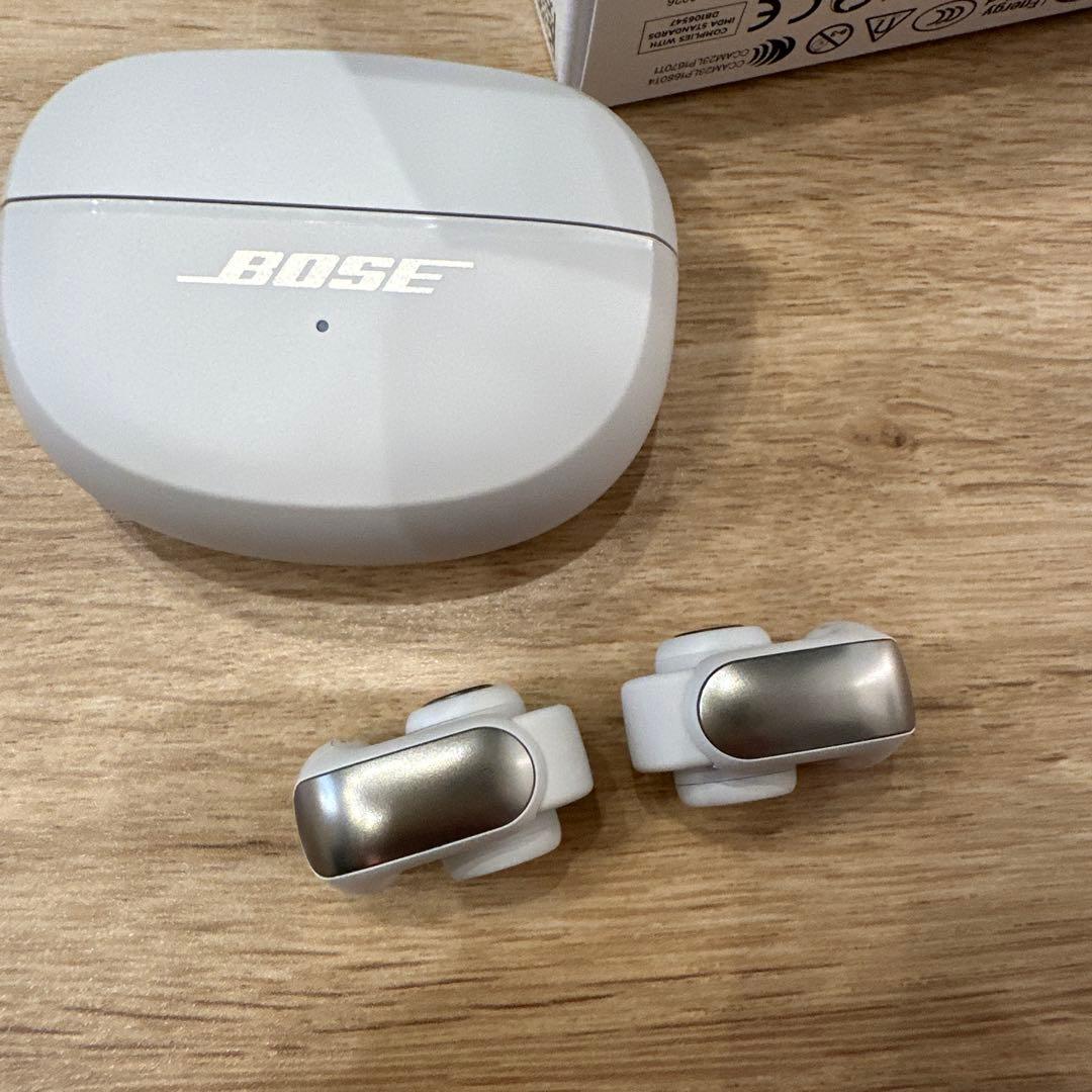 BOSE ULTRA OPEN EARBUDS ホワイト