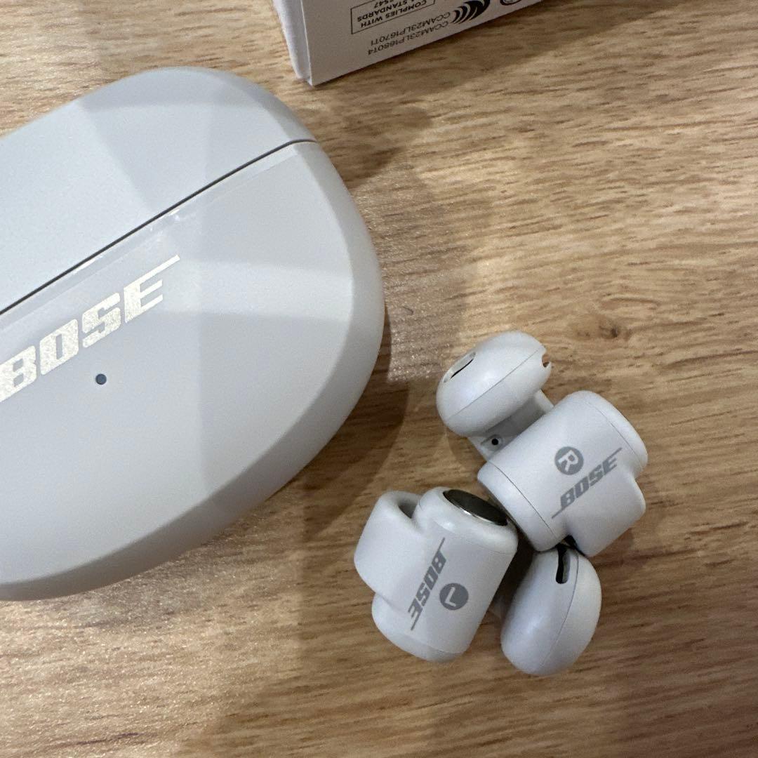 BOSE ULTRA OPEN EARBUDS ホワイト