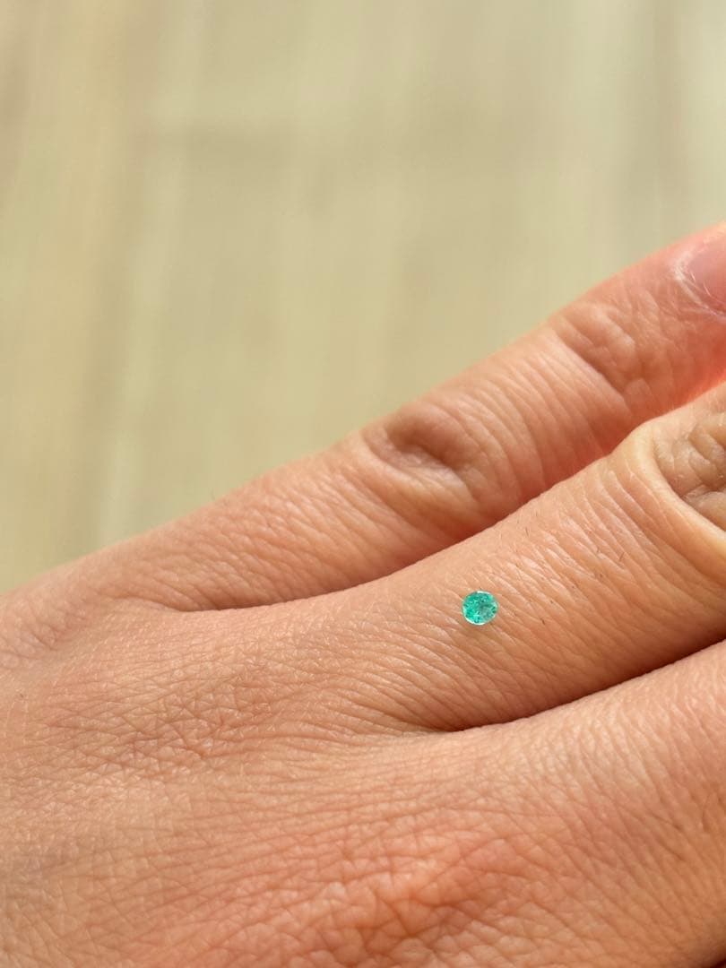 ブラジル産 パライバトルマリン ルース ネオンブルー 0.048ct