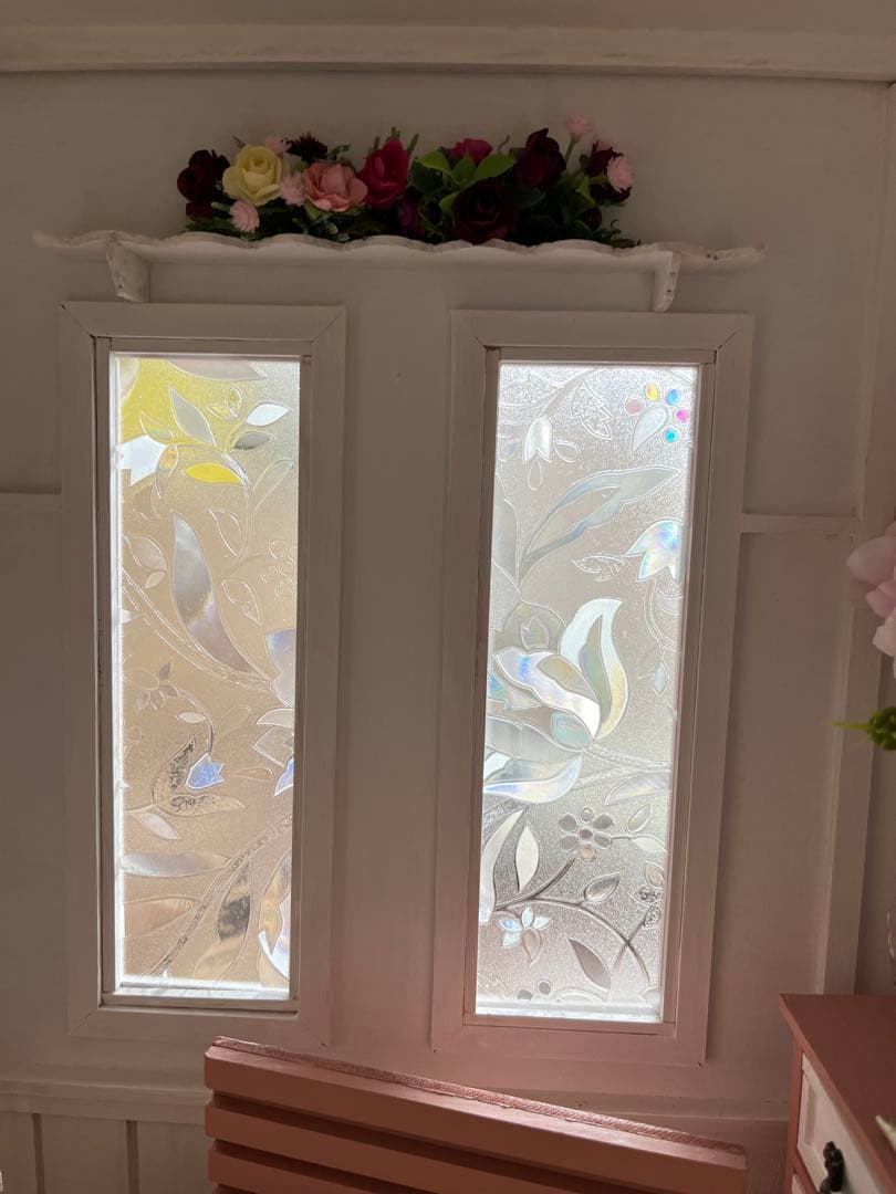 木製　ドールハウス　友達も呼べちゃう　背景にも　ゆずり　ベッド付き