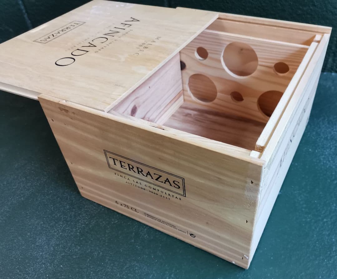 アルゼンチンワイン木箱２、2003’テラザスアフィンカード　上蓋/スライド式